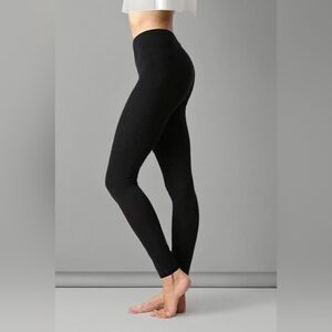 Zenana Black High-Waisted Leggings